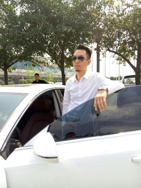 杨岳的第一张照片--桃园蓝颜知己交友网