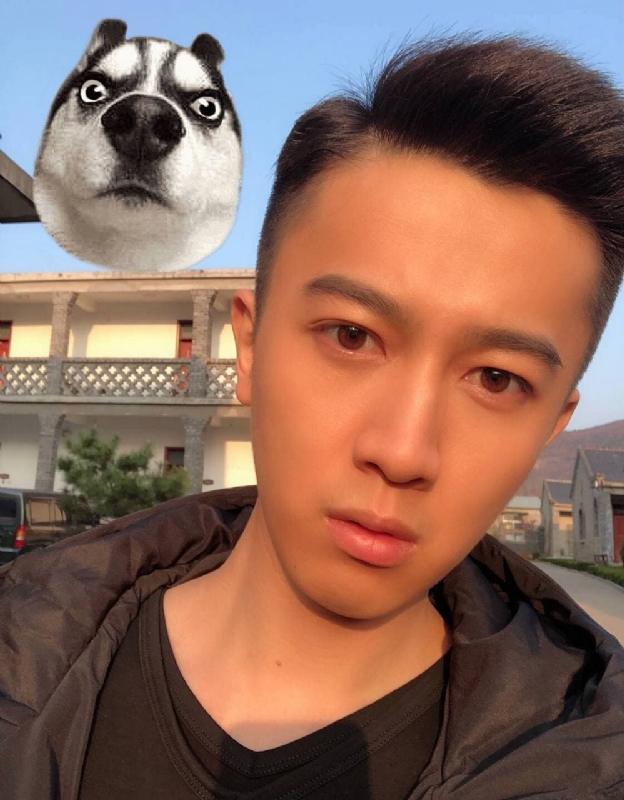 哲的第一张照片--桃园蓝颜知己交友网