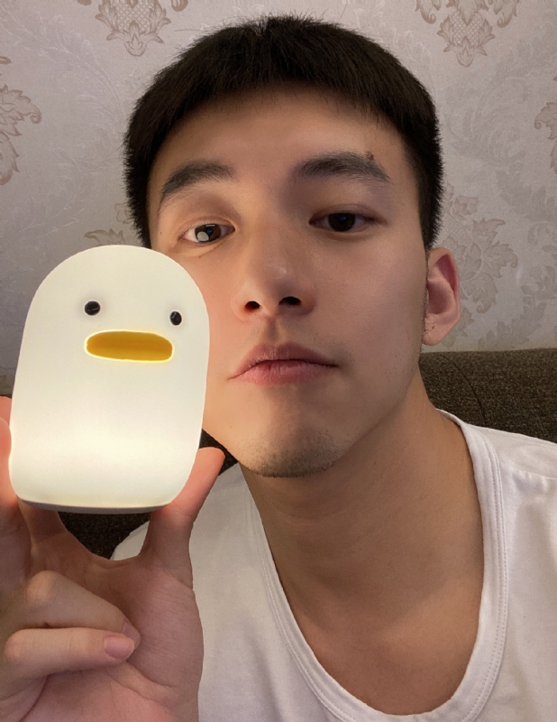 绝世大冤种的第三张照片--桃园蓝颜知己交友网